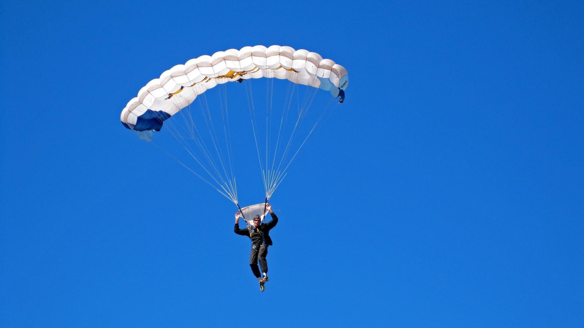 英格兰反曲弓队在2024年春季阿尔罗斯锦标赛中以6-2负于意大利队获得银牌